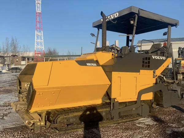 Асфальтоукладчик Volvo ABG7820B