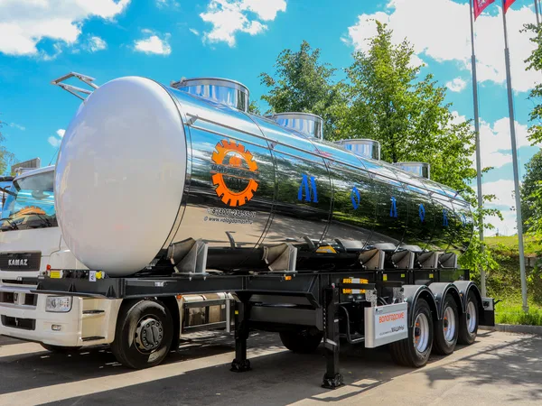 Полуприцеп цистерна ВОЛОГОДСКИЕ МАШИНЫ ЯДИШ ВМ 912811 PS-24P