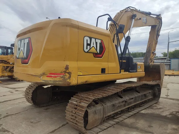 Гусеничный экскаватор Caterpillar 330