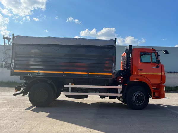 Зерновоз КамАЗ 53605 МегаТрон 45890T