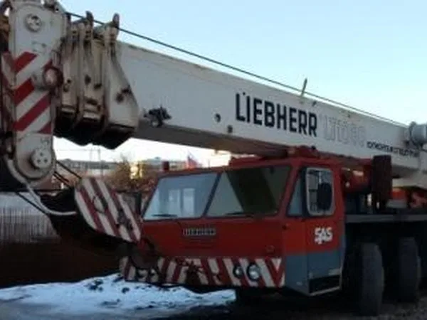 Автокран Liebherr LT 1080