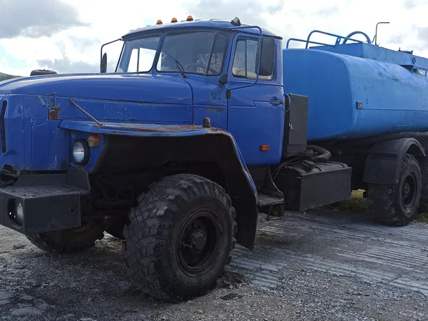 Бензовоз УРАЛ 4320