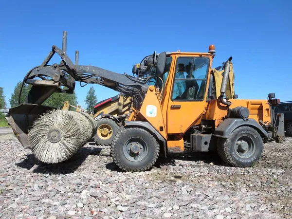 Подметально-уборочная машина Wille 455B
