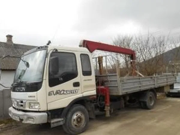 Бортовой грузовик с КМУ FOTON 1099