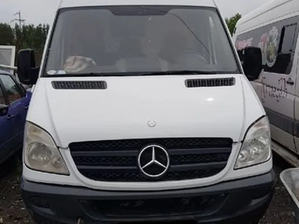 Микроавтобус Mercedes-Benz Sprinter