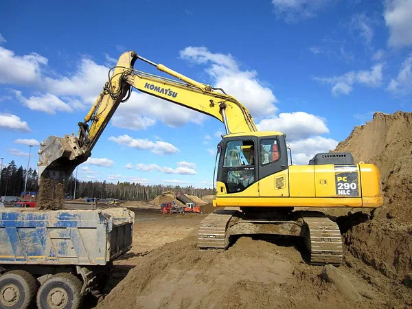 Гусеничный экскаватор Komatsu PC290 NLC-7K