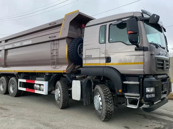 Самосвал HOWO T5G