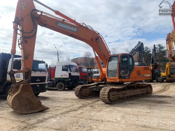 Гусеничный экскаватор DOOSAN DX300LCA