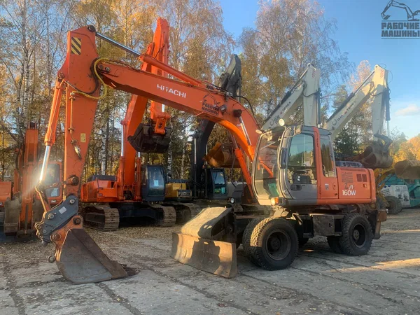 Колесный экскаватор Hitachi ZX160W