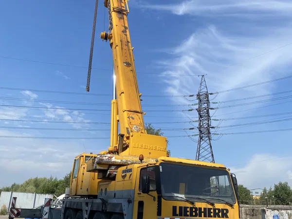 Автокран Liebherr LTM 1090-2