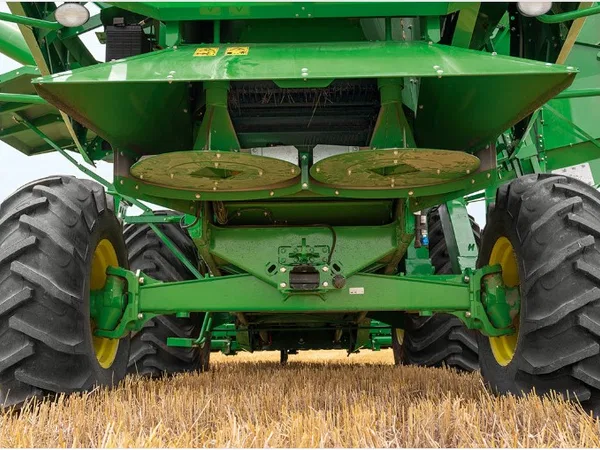 Зерноуборочный комбайн John Deere S440