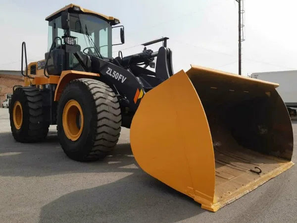 Фронтальный погрузчик XCMG ZL50FV
