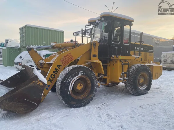 Фронтальный погрузчик XGMA XG932II