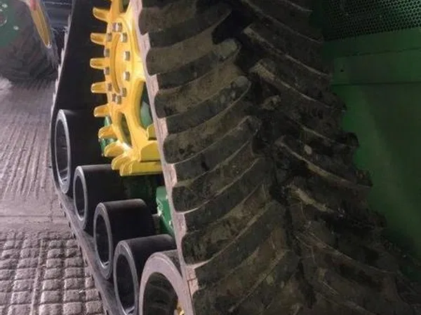 Зерноуборочный комбайн John Deere S790i