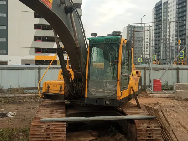 Гусеничный экскаватор Volvo EC210BLC