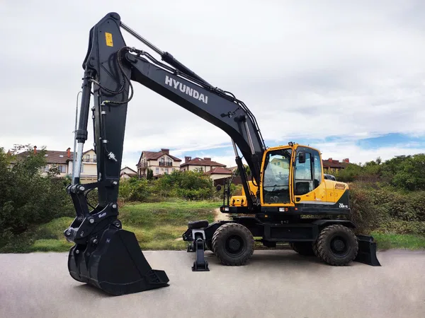 Колесный экскаватор Hyundai R210W-9S