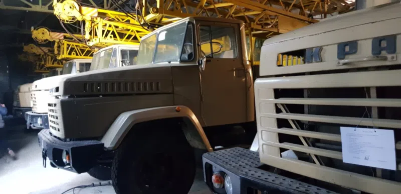 Автокран Ивановец КС-4562 на шасси КрАЗ 250