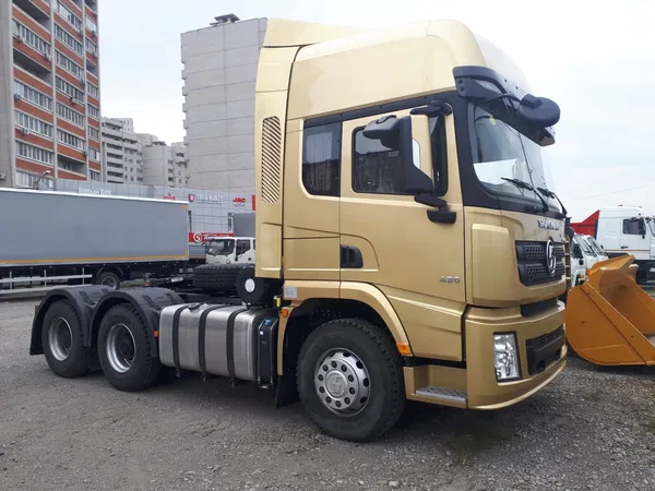Седельный тягач SHACMAN (Shaanxi) SX42584V324