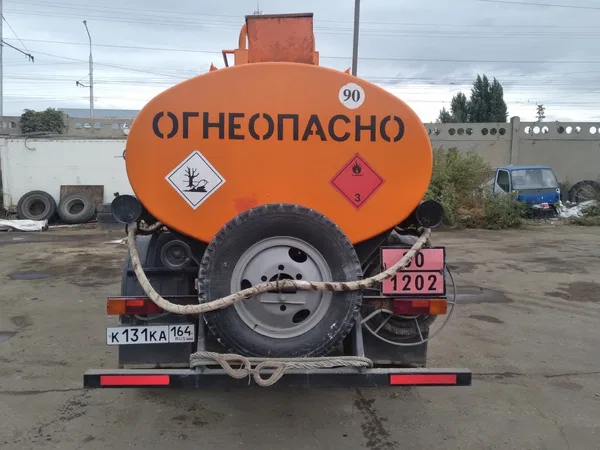 Бензовоз ГАЗ 473897