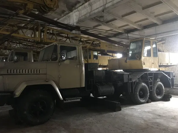 Бортовой грузовик Урал 4320