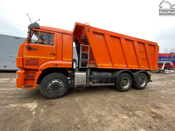 Самосвал КамАЗ 6520