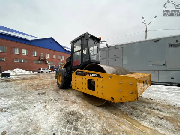 Грунтовый каток SANY SSR150С-8