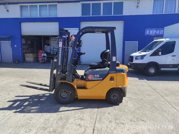 Вилочный погрузчик GoodSense FD15G-Y11