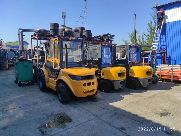 Вилочный погрузчик GoodSense RTD30-X35