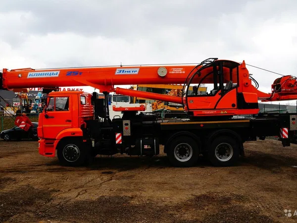 Автокран Клинцы КС-55713-1К-4 на шасси КамАЗ 65115
