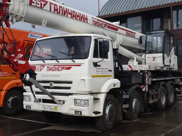 Автокран Галичанин КС-55721-1В ПИОНЕР на шасси КамАЗ 6540