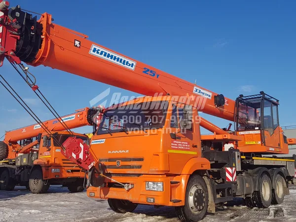 Автокран Клинцы КС-55713-1К-4В на шасси КамАЗ 65115