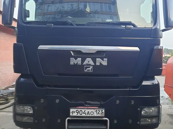 Седельный тягач MAN TGX 33.540