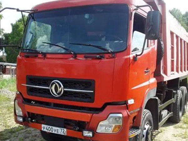 Самосвал DongFeng