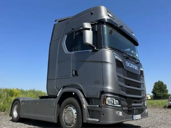 Седельный тягач Scania 4-Series