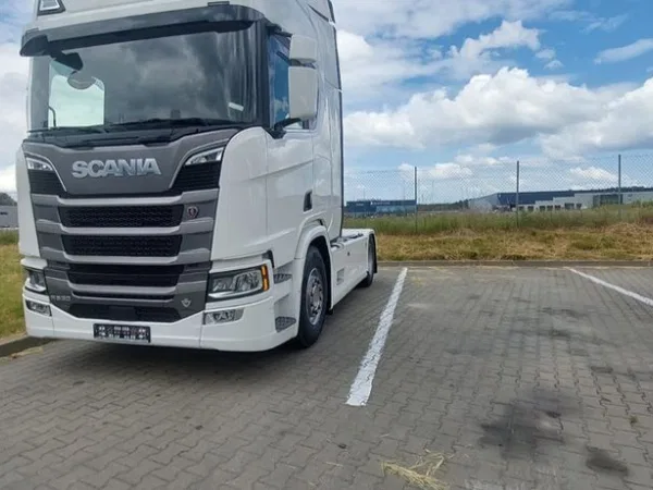 Седельный тягач Scania R530