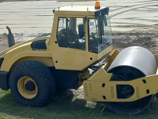 Грунтовый каток Bomag BW214