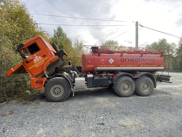 Бензовоз КамАЗ 4671М2-11