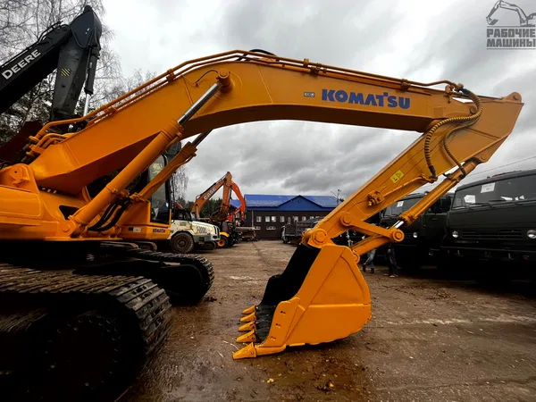 Гусеничный экскаватор Komatsu PC300-7