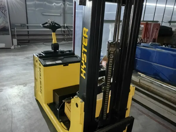 Штабелер HYSTER S1.5C