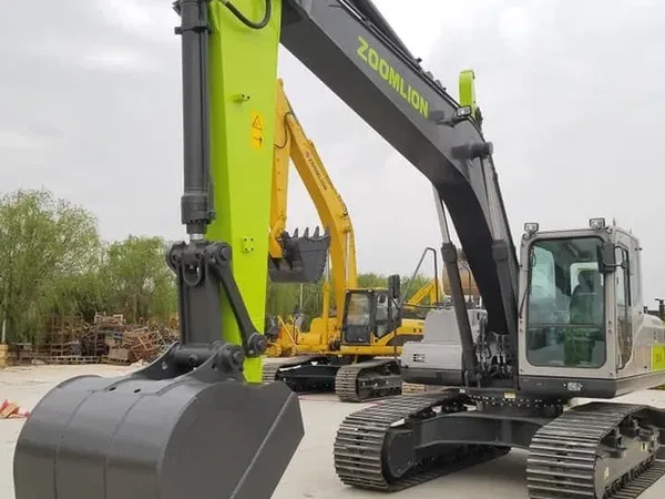 Гусеничный экскаватор Zoomlion XE215E