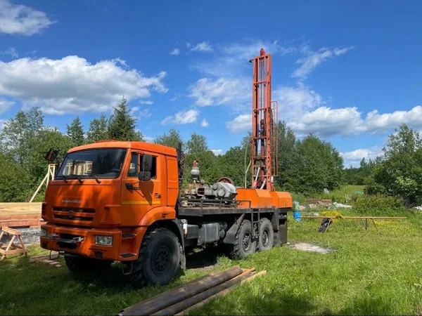 Мобильная буровая установка КамАЗ 43118 УРБ-2А2