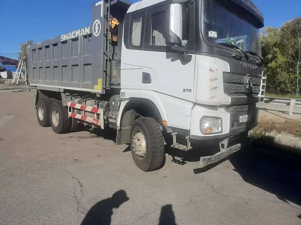 Самосвал SHACMAN (Shaanxi) SX32586T385