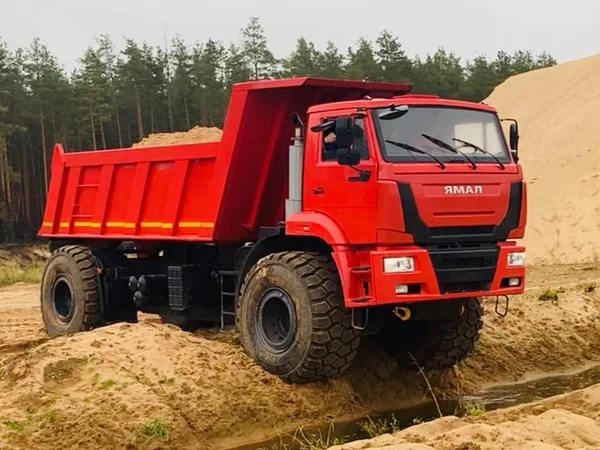 Сочлененный самосвал ЯМАЛ В-4520
