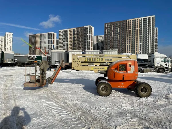 Коленчатый подъемник JLG 450 AJ