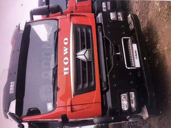 Самосвал HOWO T5G