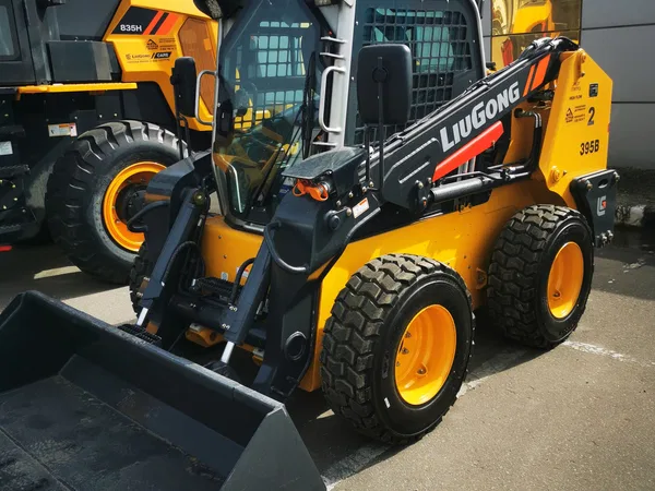 Мини-погрузчик Liugong 385B