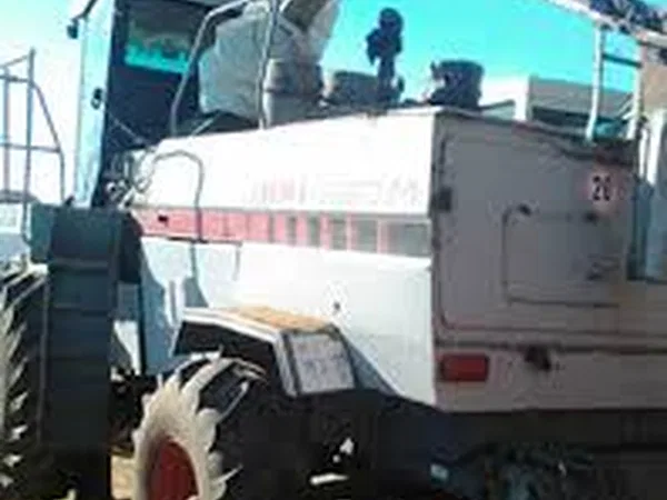 Кормоуборочный комбайн Ростсельмаш DON 680M