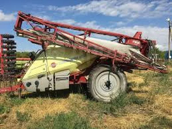 Прицепной опрыскиватель Наrdi Nеw Соmmаndеr 3200 Haz 24 Twin Force