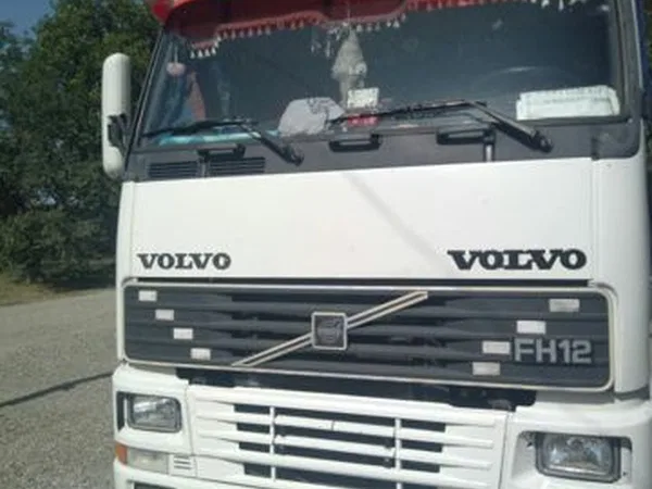 Седельный тягач Volvo FH 12