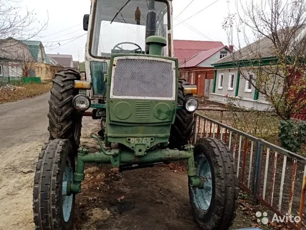 Трактор ЮМЗ 6